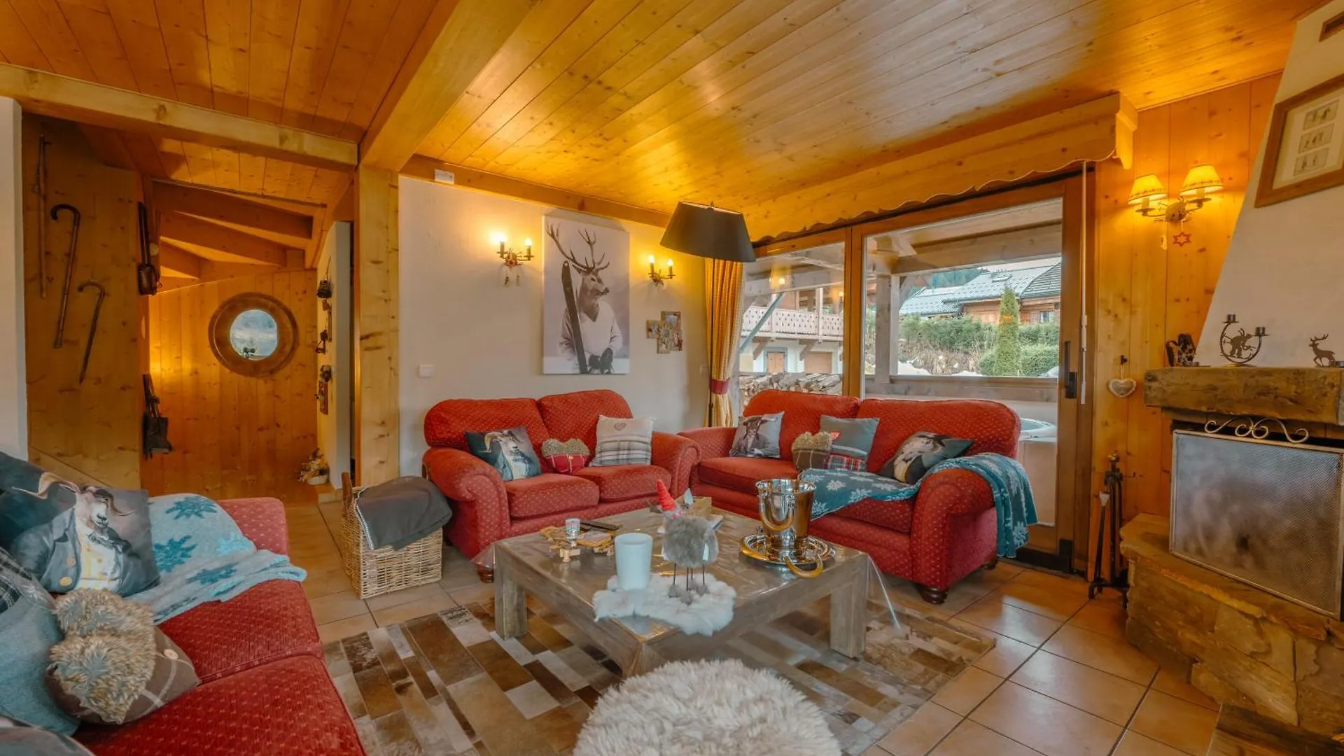 Chalet Amitie Familial De Luxe Avec Jacuzzi, A 150 M Des Pistes De Ski De La Turche, Parking Prive, Wifi Fibre, Cheminee Avec Bois, Les Gets
