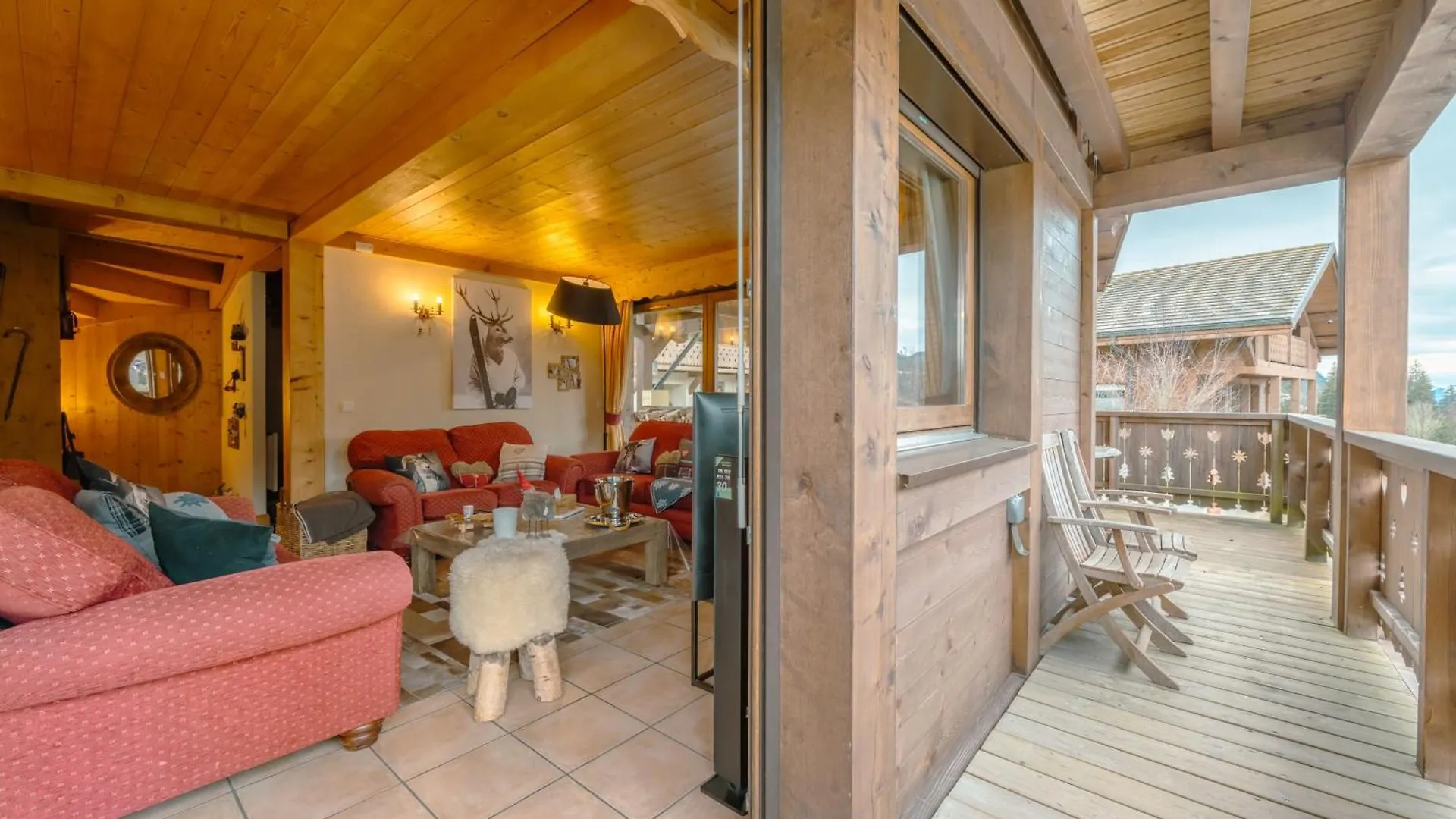 Chalet Amitie Familial De Luxe Avec Jacuzzi, A 150 M Des Pistes De Ski De La Turche, Parking Prive, Wifi Fibre, Cheminee Avec Bois, Les Gets 0*,