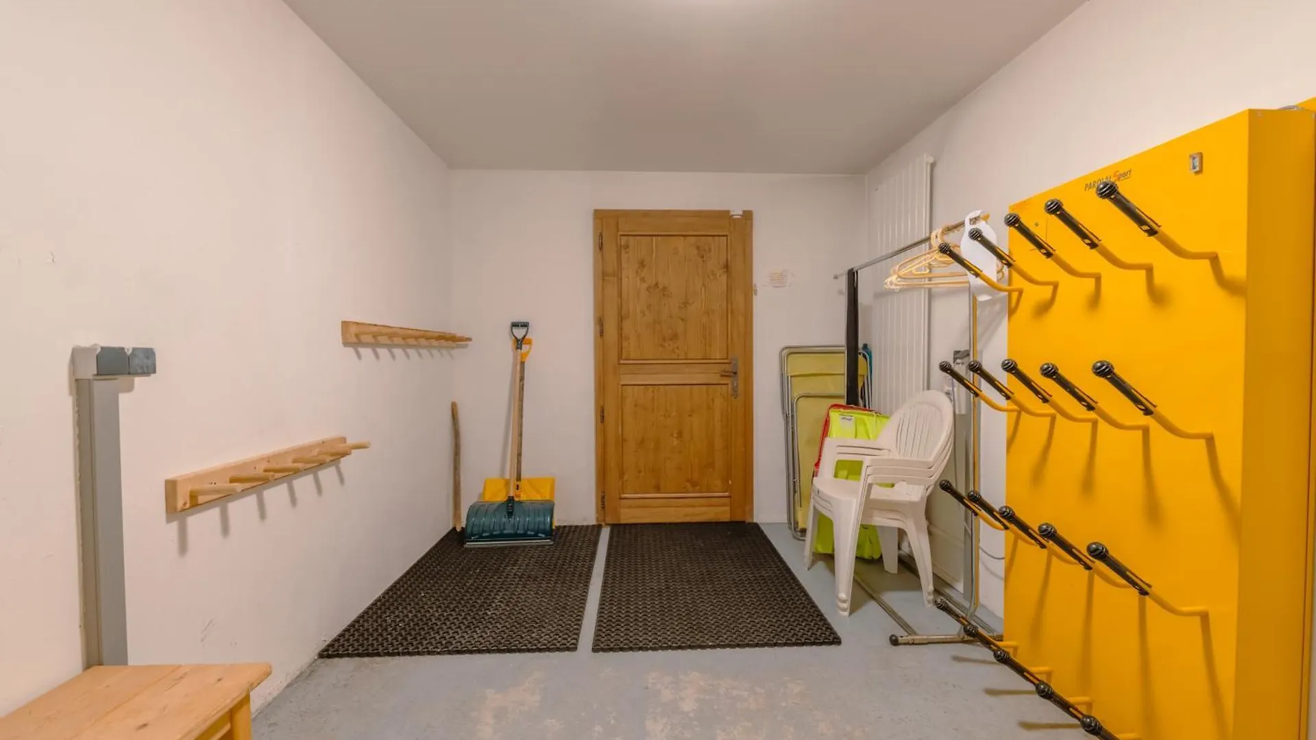 Chalet Amitie Familial De Luxe Avec Jacuzzi, A 150 M Des Pistes De Ski De La Turche, Parking Prive, Wifi Fibre, Cheminee Avec Bois, Les Gets Francja